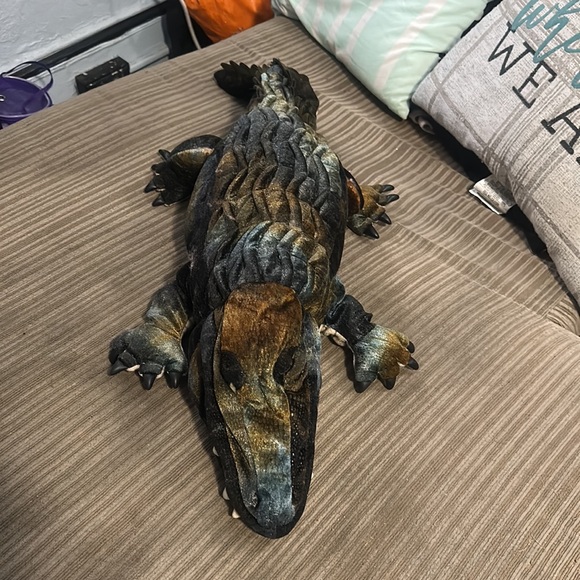 Folkmanis Alligator hand puppet - Picture 2 of 10